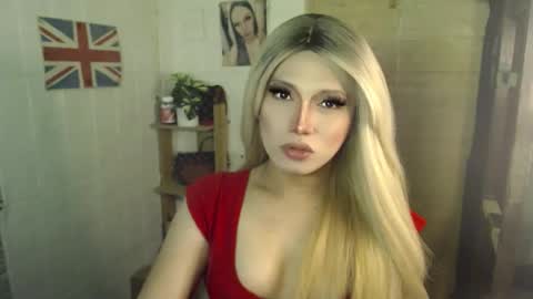 Snapshot of naughty_kim20 chatting on September 30, 3:28 am alexa online show from September 30, 3:28 am