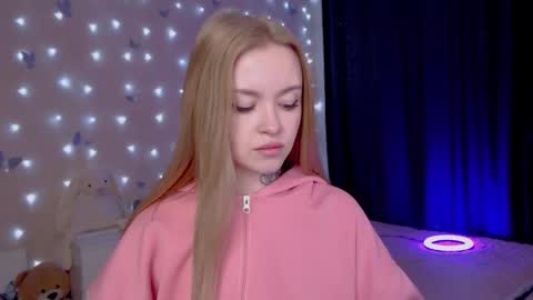 Mable online show from February 23, 6:37 am