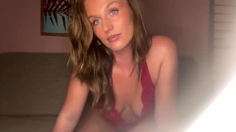 Snapshot of naughty_night_owl chatting on October 15, 11:38 pm Naughty Night Owl online show from October 15, 11:38 pm