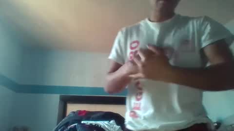 Snapshot of naughty_pal69 chatting on December 18, 5:52 pm naughty_pal69 online show from December 18, 5:52 pm