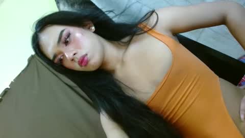 naughtykirsten online show from March 12, 1:58 am