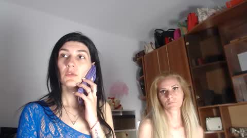 Alexia online show from May 5, 6:52 am