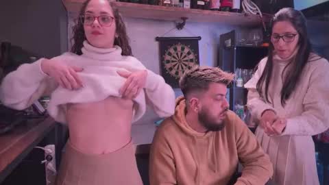 ANDREA STEPH  MIKE online show from February 27, 9:04 pm