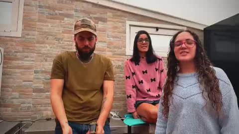 ANDREA STEPH  MIKE online show from February 2, 9:49 am