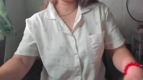 marvie mhavz online show from June 15, 11:19 pm