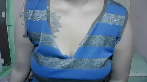 naughtymom_33 online show from October 4, 7:39 am