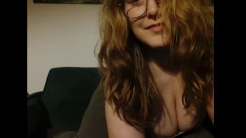 Ella - Naughty Rapunzel online show from January 10, 11:32 pm