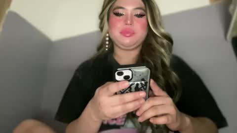 Rose Wilson online show from September 23, 4:34 pm