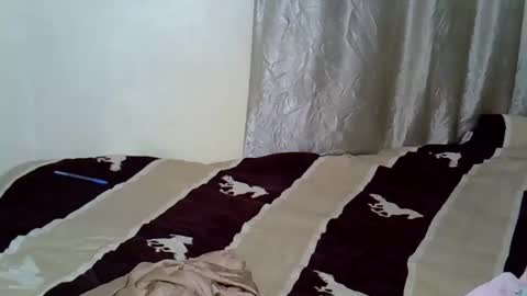 naughytwinxx online show from December 20, 1:51 pm