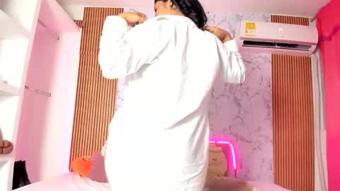 nayara online show from April 6, 4:46 am