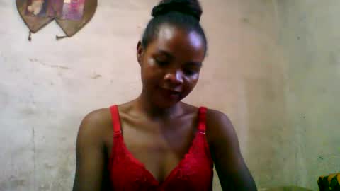 Nayla online show from March 2, 5:08 am