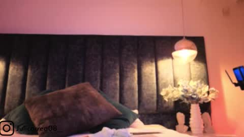 Juli  online show from January 15, 11:52 am