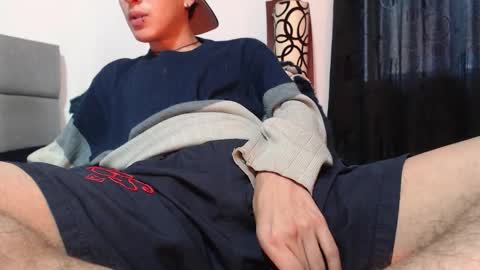 Im Nayton online show from December 17, 11:39 am