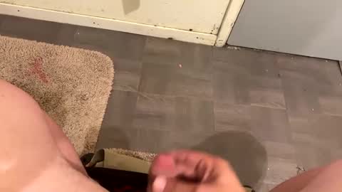 nbarrie98 online show from December 3, 1:47 am