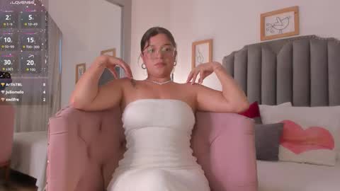 Nebula online show from February 22, 8:44 pm