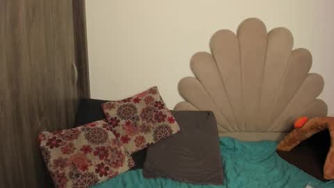 Nei turn green online show from March 18, 2:39 am