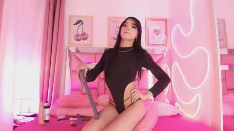 nefera_nox online show from December 16, 4:08 am