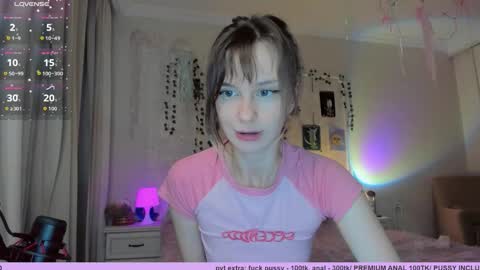 neko_kitsune online show from December 15, 4:47 pm