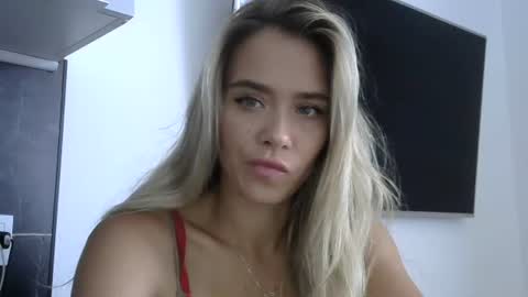 nelly_fortu online show from July 31, 11:00 am