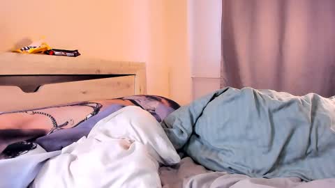 nelly_yy online show from February 1, 12:04 pm