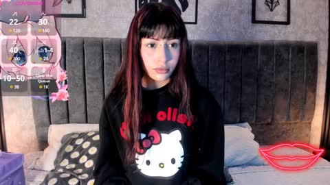 Snapshot of nemesis_castel chatting on January 25, 7:18 pm Nemesis online show from January 25, 7:18 pm