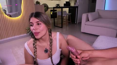 nemisha online show from October 25, 1:11 pm