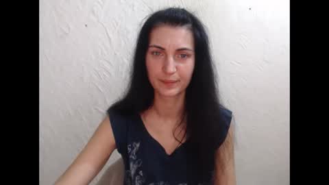 Nensy online show from November 14, 7:27 pm