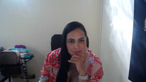 Snapshot of neny445 chatting on February 28, 3:15 pm kelly lopez online show from February 28, 3:15 pm