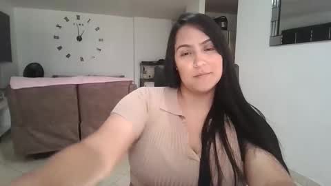 Snapshot of neny445 chatting on September 22, 6:01 pm kelly lopez online show from September 22, 6:01 pm