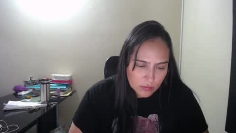Snapshot of neny445 chatting on September 24, 8:59 pm kelly lopez online show from September 24, 8:59 pm