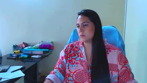 Snapshot of neny445 chatting on October 25, 5:35 pm kelly lopez online show from October 25, 5:35 pm