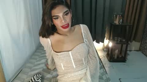 neomi online show from February 24, 5:49 pm