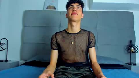  NeoRaptis  jhonatan  online show from February 20, 8:14 pm