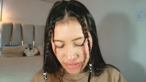 Helena    Every Friday new video for my fan club loves  online show from February 5, 11:50 pm