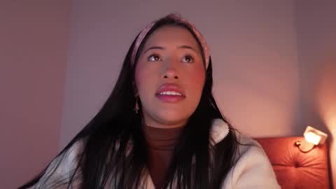 Helena    Every Friday new video for my fan club loves  online show from October 16, 6:07 pm