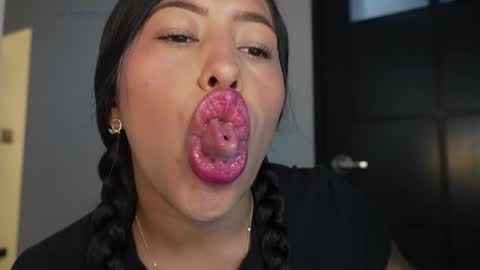 Helena    Every Friday new video for my fan club loves  online show from April 18, 6:10 pm