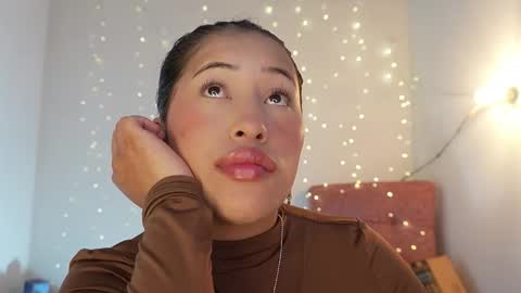 Helena    Every Friday new video for my fan club loves  online show from November 15, 6:53 pm