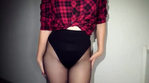 Crystal New online show from December 4, 7:41 am