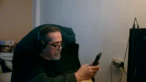 neron401 online show from February 7, 3:37 pm