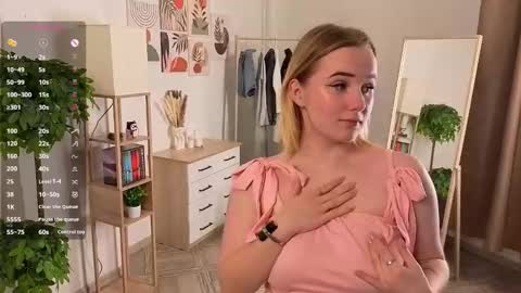 Villy online show from November 11, 1:19 am