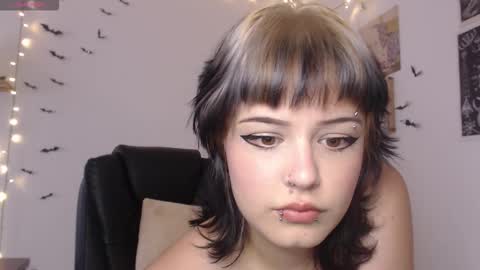 Mar online show from November 18, 5:16 pm