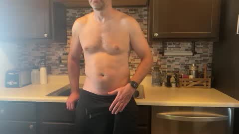 newguy_097 online show from September 28, 10:08 pm