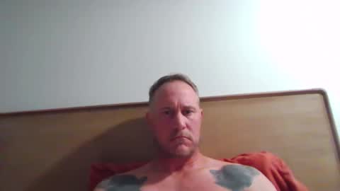 amandandhisgirl online show from December 24, 2:10 am