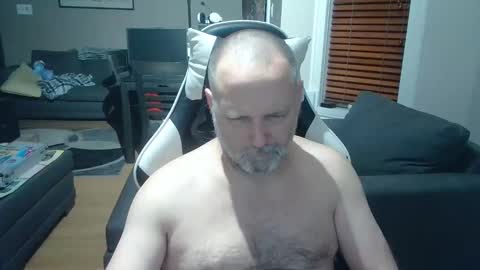 NewWorld online show from November 20, 9:45 pm