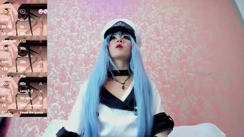 NEZUKO MITSURI online show from October 6, 4:25 pm