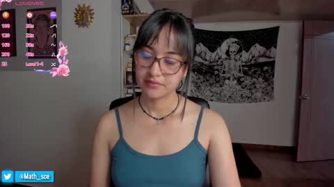 Nia online show from February 26, 9:42 pm