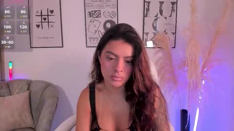 Nia online show from September 29, 1:32 pm