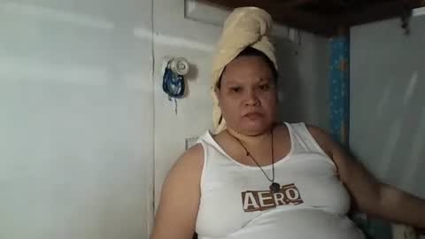 niceasianpussy online show from December 22, 1:18 pm