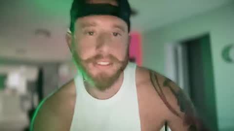 niceballz69 online show from May 1, 9:42 pm