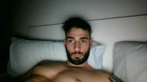 Snapshot of nicegguy9826 chatting on October 5, 4:54 am nicegguy9826 online show from October 5, 4:54 am